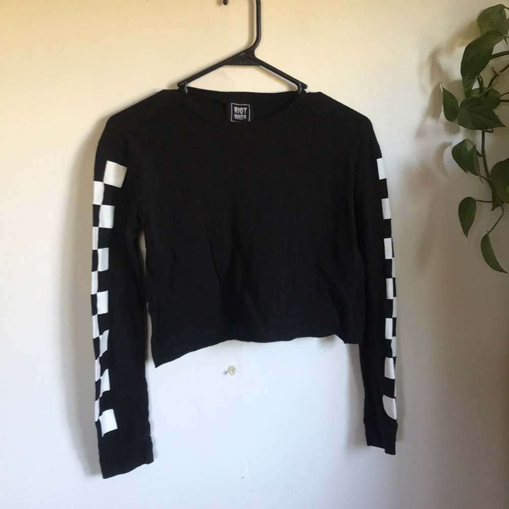 🌊black checkered croptop